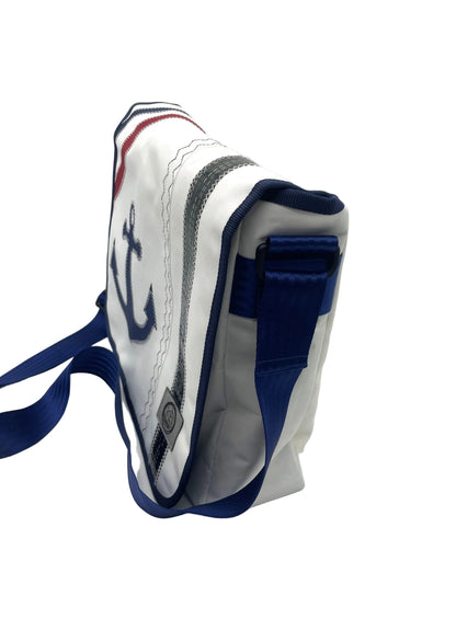Messenger Bag XL aus recyceltem Segeltuch