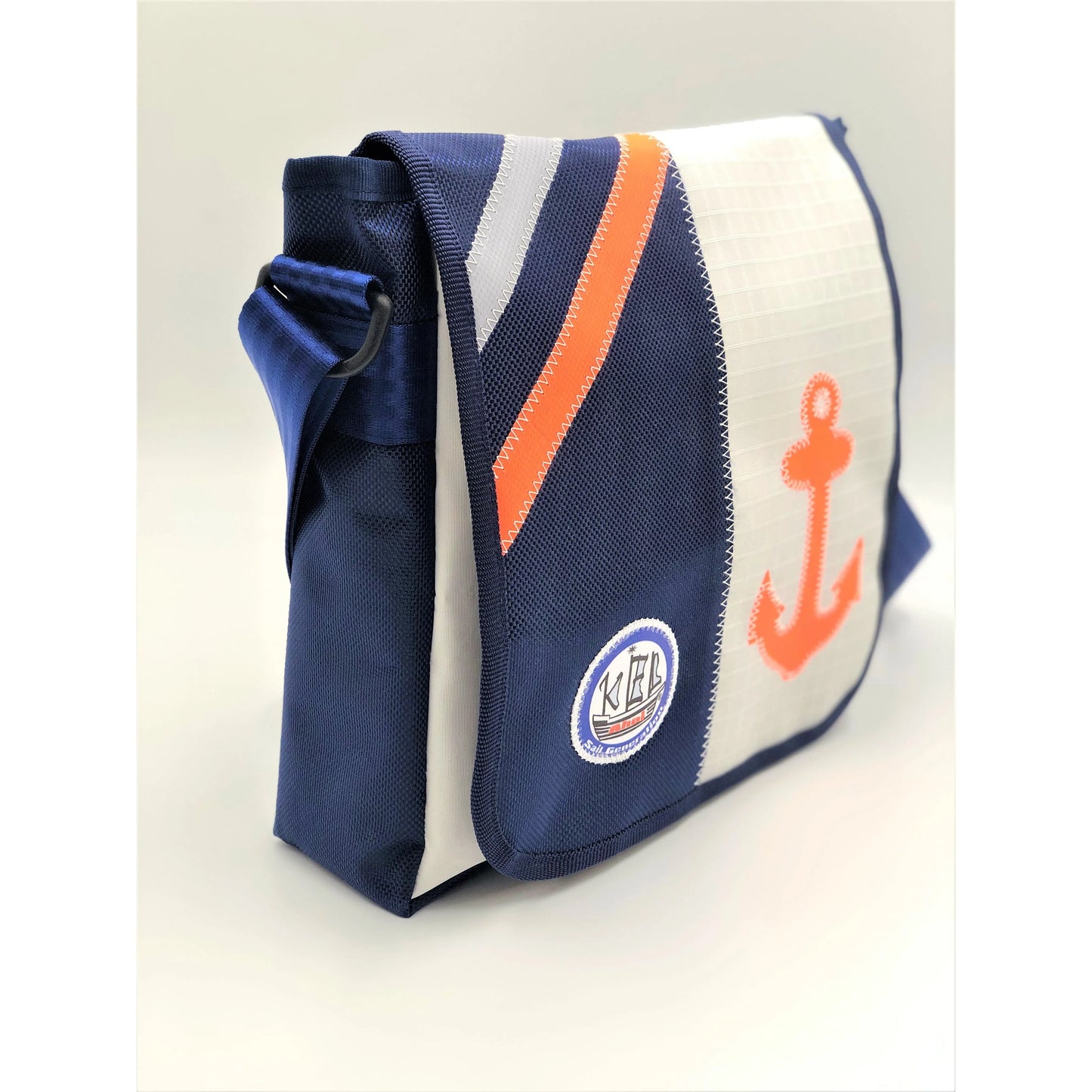 #Messenger Bag M- Segeltuch