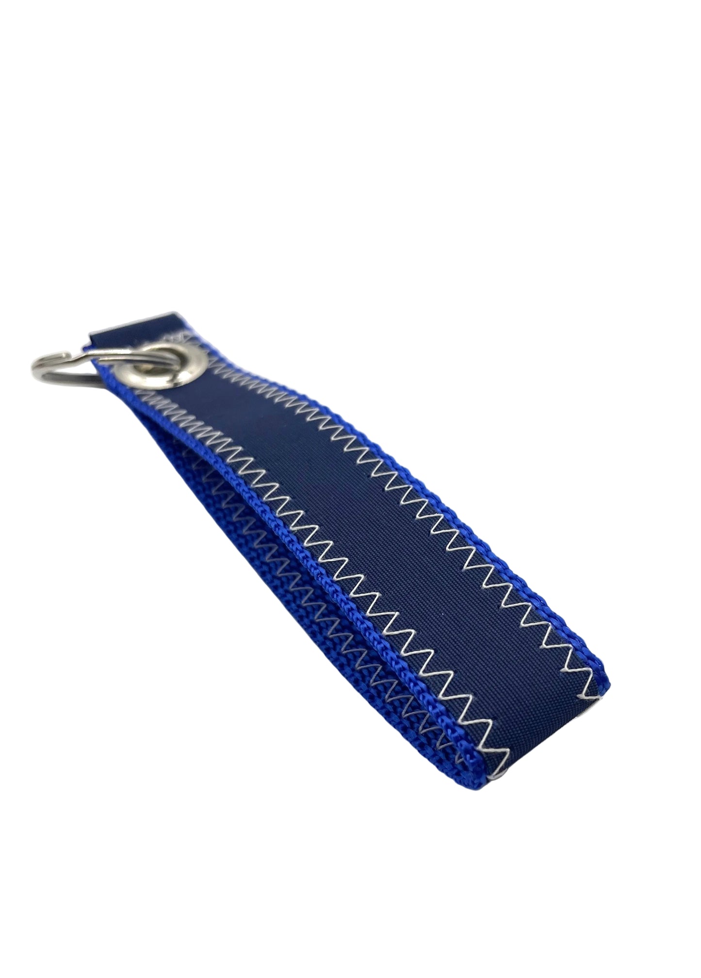 Schlüsselanhänger aus Segeltuch in Dunkelblau.